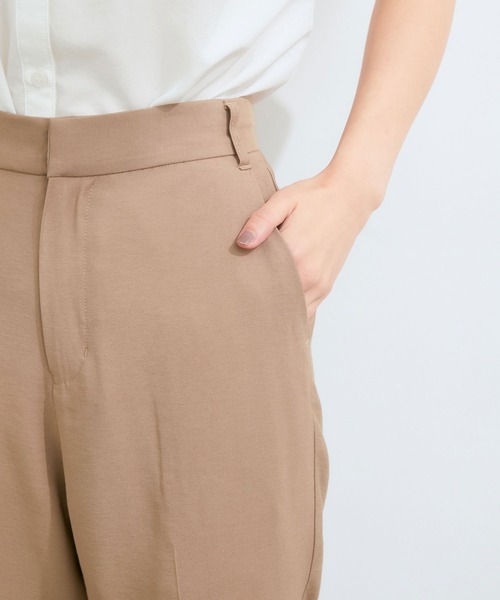 VIS（ビス）の「【セットアップ対応】柔らか質感。ピーチ起毛美脚フレアパンツ（スラックス・レディース・ダークブラウン/ベージュ系その他/モスグリーン・M/S）」の13枚目の写真