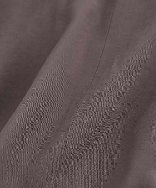 VIS（ビス）の「【セットアップ対応】柔らか質感。ピーチ起毛美脚フレアパンツ（スラックス・レディース・ダークブラウン/ベージュ系その他/モスグリーン・M/S）」の18枚目の写真