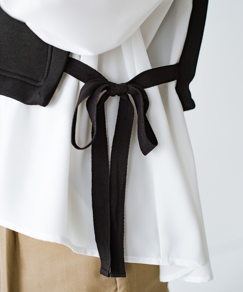 haco!（ハコ）の「楽ちんかわいいをとことん追求！シンプルボトムスに合わせるだけで簡単におしゃれな重ね着コーデが完成する便利なドッキングトップス（Tシャツ/カットソー・レディース・ベージュ/ブラック・LARGE/MEDIUM/X-LARGE/SMALL）」の10枚目の写真
