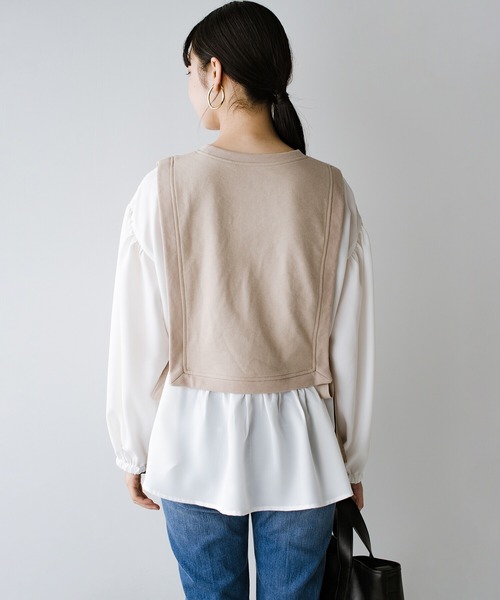 haco!（ハコ）の「楽ちんかわいいをとことん追求！シンプルボトムスに合わせるだけで簡単におしゃれな重ね着コーデが完成する便利なドッキングトップス（Tシャツ/カットソー・レディース・ベージュ/ブラック・LARGE/MEDIUM/X-LARGE/SMALL）」の3枚目の写真