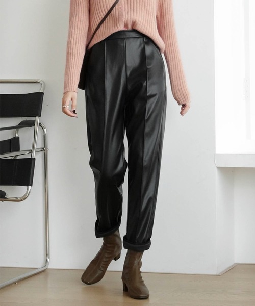 Mayree（メイリー）の「【Mayree】合成皮革テーパードタックパンツ 2021AW（スラックス・レディース・ブラック/ライム/モカ/アイボリー・FREE）」の5枚目の写真