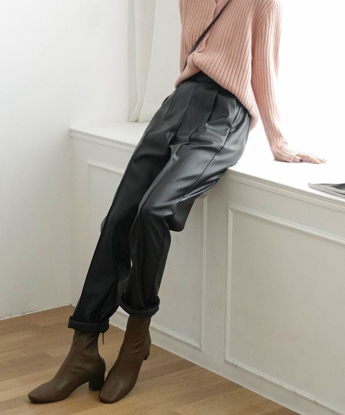 Mayree（メイリー）の「【Mayree】合成皮革テーパードタックパンツ 2021AW（スラックス・レディース・ブラック/ライム/モカ/アイボリー・FREE）」の15枚目の写真