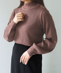 【shemoshelly】WEB限定洗えるアシメショルダーボタンハイネックリブニット