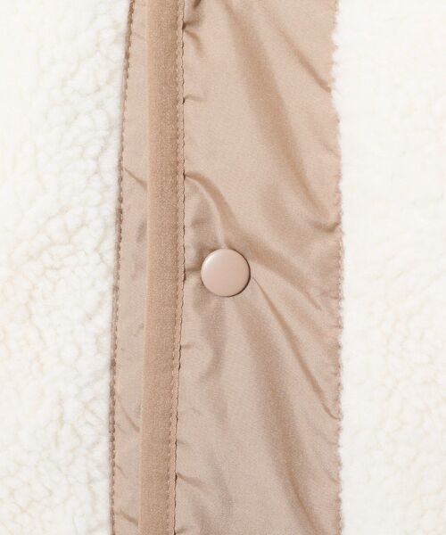 Cutie Blonde（キューティーブロンド）の「◆【S-LL】リバーシブルキルトボアフードブルゾン（ブルゾン・レディース・ベージュ/オフホワイト/ブラウン系その他・01/02/03/04）」の12枚目の写真