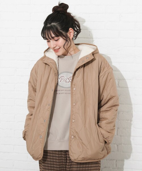 Cutie Blonde（キューティーブロンド）の「◆【S-LL】リバーシブルキルトボアフードブルゾン（ブルゾン・レディース・ベージュ/オフホワイト/ブラウン系その他・01/02/03/04）」の20枚目の写真