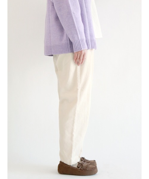 Samansa Mos2（サマンサ モスモス）の「細コーデュロイテーパードパンツ（その他パンツ・レディース・キナリ/チャコール/ピンク/ベージュ/ミント・ﾌﾘ-）」の9枚目の写真