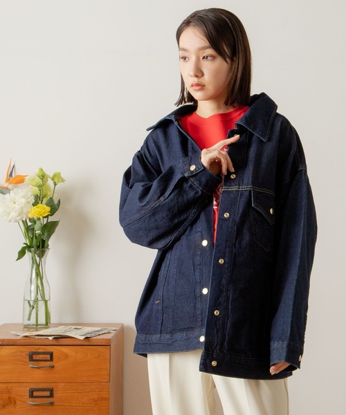 ANGIE（アンジー）の「ビッグカラーオーバーサイズデニムジャケット（デニムジャケット・レディース・ブルー/ネイビー・FREE）」の14枚目の写真