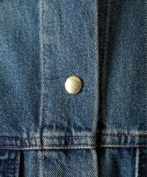 ANGIE（アンジー）の「ビッグカラーオーバーサイズデニムジャケット（デニムジャケット・レディース・ブルー/ネイビー・FREE）」の6枚目の写真