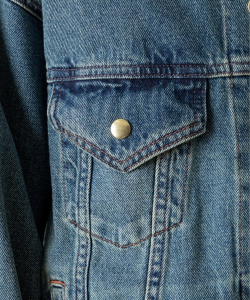 ANGIE（アンジー）の「ビッグカラーオーバーサイズデニムジャケット（デニムジャケット・レディース・ブルー/ネイビー・FREE）」の7枚目の写真