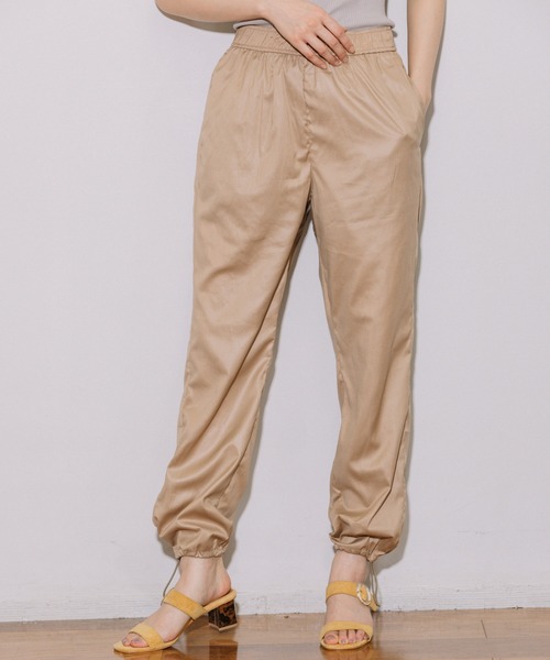 Munich(ミューニック)の「スピリットファイバースレッドシャーリングヘムパンツ(その他パンツ・レディース・ブラック/ベージュ/オレンジ・S/M/XS)」の3枚目の写真