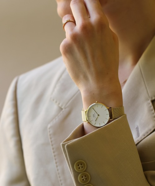 Daniel Wellington（ダニエルウェリントン）の「CLASSIC RING　ゴールド（リング・レディース・イエローゴールド・25/17.5/7/23/13.5/16/11.5/29/21/9/27/19）」の5枚目の写真