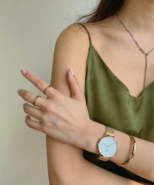 Daniel Wellington（ダニエルウェリントン）の「CLASSIC RING　ゴールド（リング・レディース・イエローゴールド・25/17.5/7/23/13.5/16/11.5/29/21/9/27/19）」の14枚目の写真