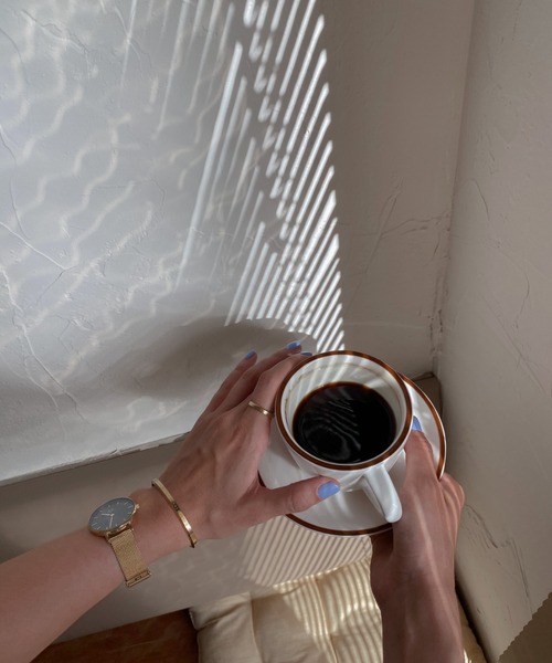 Daniel Wellington（ダニエルウェリントン）の「CLASSIC RING　ゴールド（リング・レディース・イエローゴールド・25/17.5/7/23/13.5/16/11.5/29/21/9/27/19）」の12枚目の写真