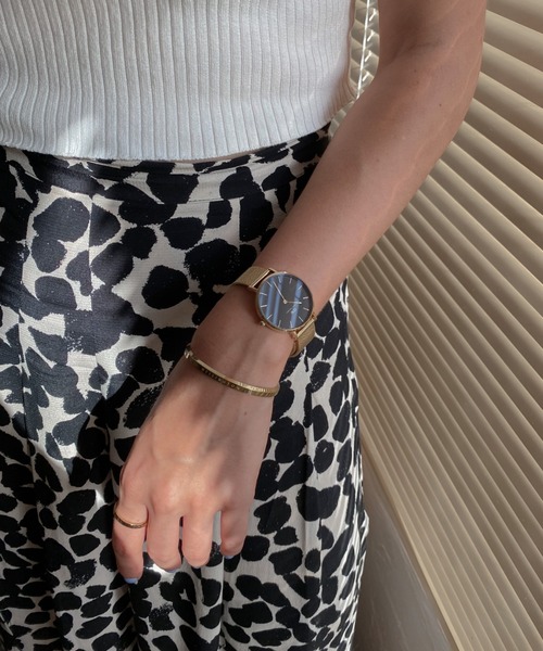 Daniel Wellington（ダニエルウェリントン）の「CLASSIC RING　ゴールド（リング・レディース・イエローゴールド・25/17.5/7/23/13.5/16/11.5/29/21/9/27/19）」の11枚目の写真