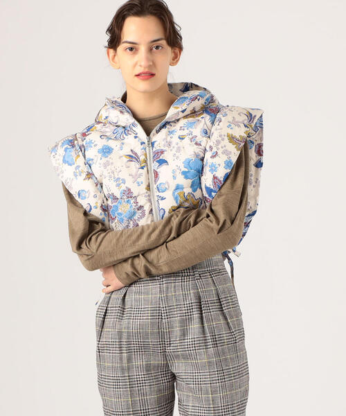 ISABEL MARANT(イザベルマラン)の「ISABLE MARANT ナイロン HOODIA(ベスト・レディース・ホワイト系その他/ブルー系その他4・FREE)」の2枚目の写真
