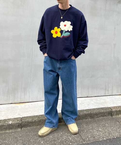 WHO'S WHO gallery（フーズフーギャラリー）の「【BLESS YOU/ブレスユー】センターフラワー刺繍クルースウェット（スウェット・メンズ・ネイビー/サーモンピンク/アッシュグレー/サックスブルー・FREE）」の6枚目の写真
