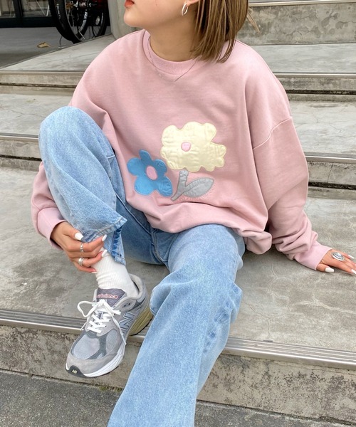 WHO'S WHO gallery（フーズフーギャラリー）の「【BLESS YOU/ブレスユー】センターフラワー刺繍クルースウェット（スウェット・メンズ・ネイビー/サーモンピンク/アッシュグレー/サックスブルー・FREE）」の13枚目の写真