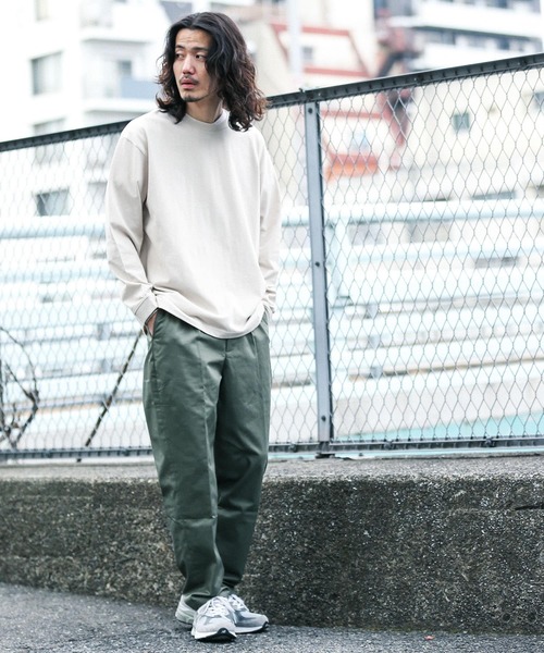 URBAN RESEARCH Sonny Label(アーバンリサーチサニーレーベル)の「コーデュラロングスリーブTシャツ(Tシャツ/カットソー・メンズ・チャコールグレー/オフホワイト/ライトベージュ・MEDIUM/LARGE)」の10枚目の写真