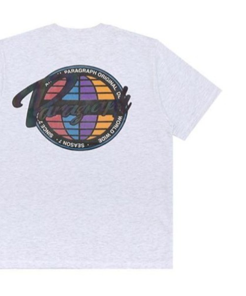 Paragraph（パラグラフ）の「A'GEM/9 × .kom『paragraph/パラグラフ』Paragraph Logo Color earth  T-shirt/パラグラフロゴ カラーアース 半袖Tシャツ（Tシャツ/カットソー・メンズ・ライトグレー/ブラック/パープル/ブルー/グリーン・FREE）」の3枚目の写真