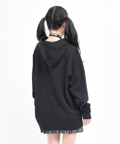 TRAVAS TOKYO(トラバス トウキョウ)の「『TRAVAS TOKYO/トラバス トーキョー』Furry bear Hoodie/くまプリント プルオーバーパーカー(パーカー・レディース・ホワイト/ライトブルー/ブラック/ライトピンク/ブラック×パープル・44/46)」の11枚目の写真