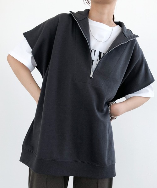 LEPSIM(レプシィム)の「ハーフZIPフレンチスリーブプルオーバー 274280(Tシャツ/カットソー・レディース・チャコールグレー/オレンジ/グリーン/グレイッシュベージュ・FREE)」の2枚目の写真