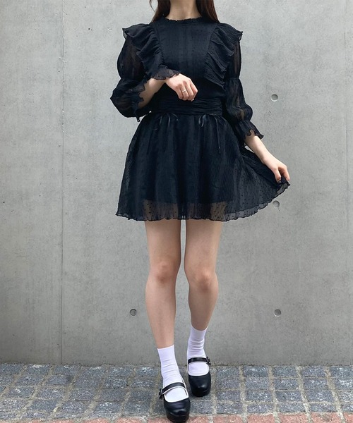 TITTY&CO.（ティティーアンドコー）の「【TITTY&CO.】ワッシャドットミニスカパン（スカート・レディース・アイボリー/ブラック・SMALL/MEDIUM）」の2枚目の写真