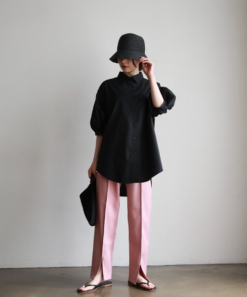 feepur(フェピュール)の「【TALLサイズあり】センタースリットカラーパンツ(スラックス・レディース・ブラック/レッド/ピンク/グリーン/アイボリー/グリーン系その他・MEDIUM/TALL)」の7枚目の写真