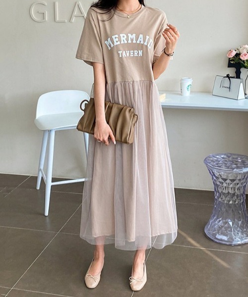 GLAMOROUS JANE（グラマラスジェーン）の「ロゴTシャツチュールワンピース（ワンピース・レディース・ベージュ/ホワイト/ブラック・L/LL）」の3枚目の写真