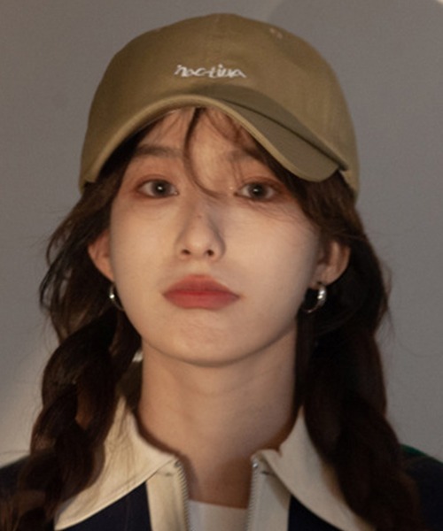 DAY CLOSET（デイ クローゼット）の「レディース 折り畳めるUPF50+ロゴキャップ（キャップ・レディース・ブラック/クリーム/ネイビー/ホワイト/オリーブ・ONE SIZE）」の13枚目の写真