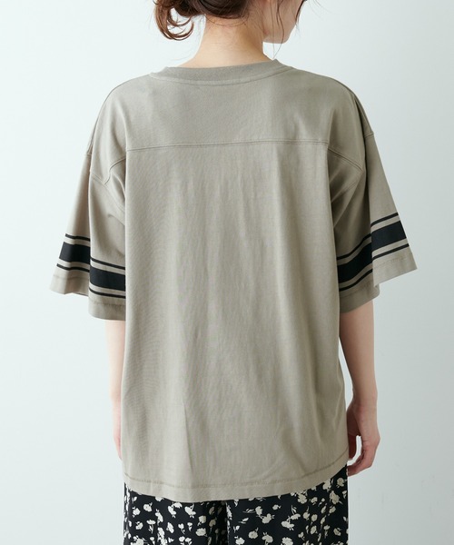 PUAL CE CIN（ピュアルセシン）の「フットボールTシャツ（Tシャツ/カットソー・レディース・グリーン/ナチュラル/グレイッシュベージュ・FREE）」の19枚目の写真
