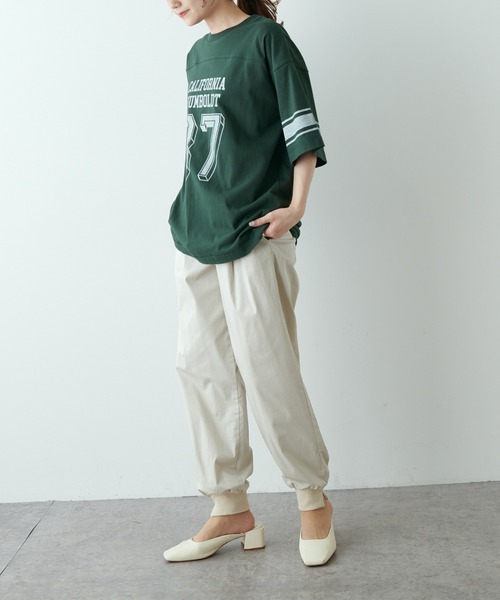 PUAL CE CIN（ピュアルセシン）の「フットボールTシャツ（Tシャツ/カットソー・レディース・グリーン/ナチュラル/グレイッシュベージュ・FREE）」の16枚目の写真