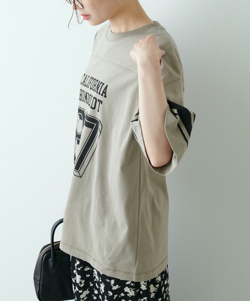 PUAL CE CIN（ピュアルセシン）の「フットボールTシャツ（Tシャツ/カットソー・レディース・グリーン/ナチュラル/グレイッシュベージュ・FREE）」の10枚目の写真