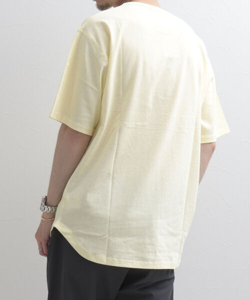 GLOSTER(グロスター)の「【GLOSTER/グロスター】レイヤードラウンドTシャツ 《レイヤードコーデに最適》(Tシャツ/カットソー・メンズ・チャコールグレー/オフホワイト/イエロー/ミント/グレイッシュベージュ・M/L/XL)」の16枚目の写真