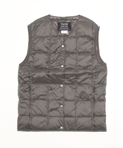 TAION（タイオン）の「TAION / インナーダウン ベスト（M～XL）（ダウンベスト・レディース・チャコールグレー/ブラック/ネイビー/グレー/オフホワイト/カーキ/オレンジ系その他/ダークオリーブ/モカ/ライトグレー・SMALL/MEDIUM/LARGE/X-LARGE）」の3枚目の写真