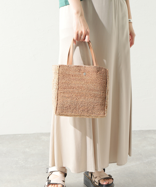 Helen Kaminski（ヘレンカミンスキー）の「≪一部店舗+WEB限定≫【HELEN KAMINSKI/ヘレン カミンスキー】 ROSANNA BAG（トートバッグ・レディース・ブラック・FREE）」の13枚目の写真