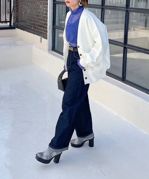 PAGEBOY（ページボーイ）の「スポンジコクーンVネックカーディガン（カーディガン/ボレロ・レディース・オフホワイト/ブラック/ブラウン系その他/ブルー系その他/オレンジ/ターコイズブルー・FREE）」の7枚目の写真