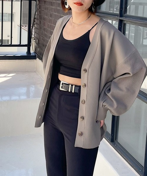 PAGEBOY（ページボーイ）の「スポンジコクーンVネックカーディガン（カーディガン/ボレロ・レディース・オフホワイト/ブラック/ブラウン系その他/ブルー系その他/オレンジ/ターコイズブルー・FREE）」の20枚目の写真