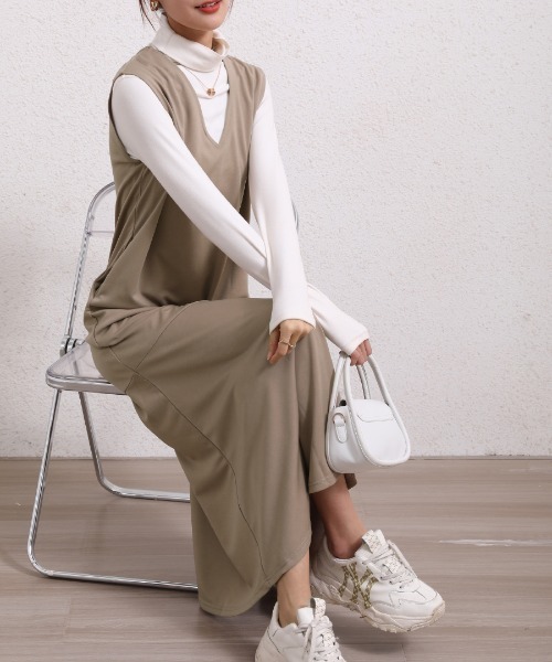 Coo+i（クーイ）の「2WAYマーメードロングワンピース Vネック（ワンピース・レディース・ネイビー/ブラック/ベージュ/グレー/モカ/カーキ・M/L）」の11枚目の写真