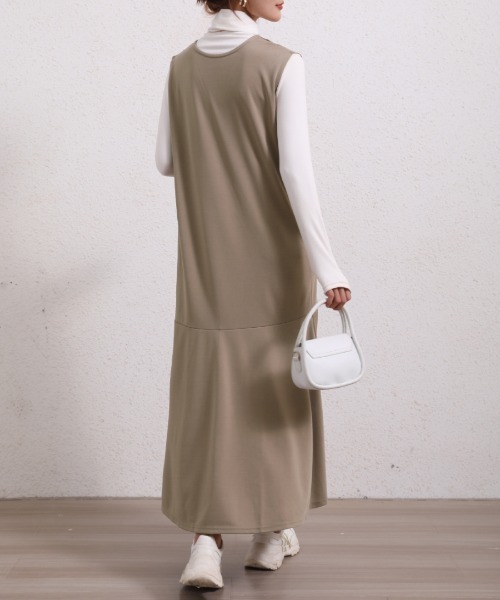 Coo+i（クーイ）の「2WAYマーメードロングワンピース Vネック（ワンピース・レディース・ネイビー/ブラック/ベージュ/グレー/モカ/カーキ・M/L）」の14枚目の写真