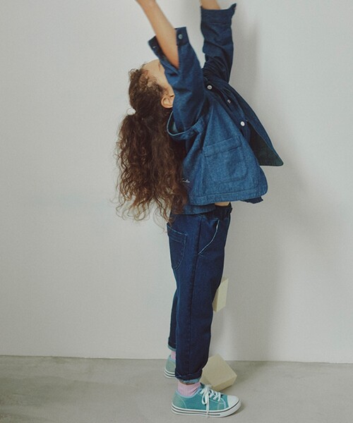 THE SHOP TK （ザ ショップ ティーケー ）の「◆【110-140/ストレッチ素材】デニムカーブパンツ（デニムパンツ・キッズ・グレー系その他/ベージュ/ネイビー・11/12/13/14）」の7枚目の写真