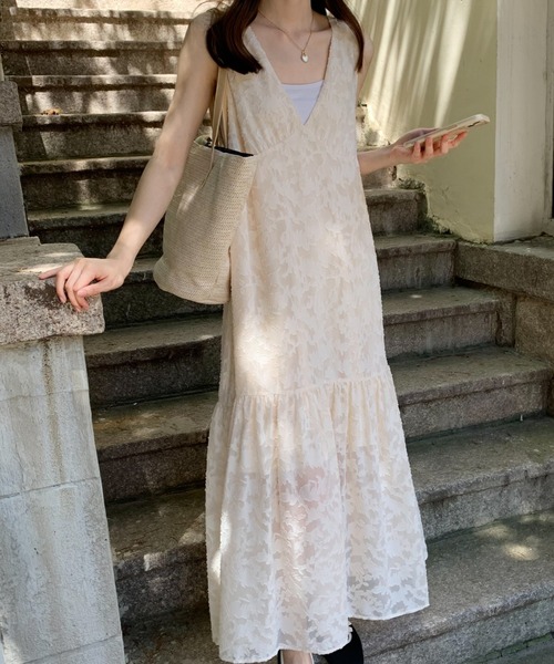 ECLIN（エクラン）の「シアージャガードレースキャミソールワンピース（ワンピース・レディース・ホワイト/ブラック/ベージュ/グリーン/ブルー/ピンク/ネイビー・M/L）」の4枚目の写真