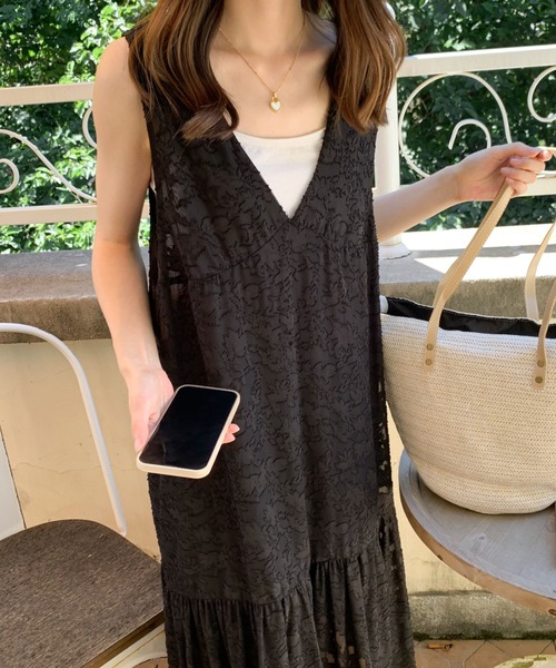 ECLIN（エクラン）の「シアージャガードレースキャミソールワンピース（ワンピース・レディース・ホワイト/ブラック/ベージュ/グリーン/ブルー/ピンク/ネイビー・M/L）」の8枚目の写真