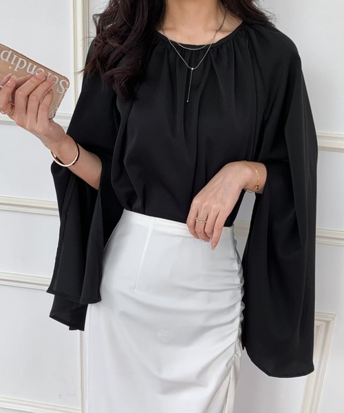 ECLIN（エクラン）の「フレアスリーブスリットブラウス（シャツ/ブラウス・レディース・ブラック/ベージュ/モカ・L/M）」の12枚目の写真