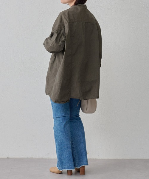 BEARDSLEY（ビアズリー）の「ビッグシャツ：綿100% フロントと脇・袖部分に違うシャツを組み合わせ1つに（シャツ/ブラウス・レディース・カーキ/ホワイト・FREE）」の5枚目の写真