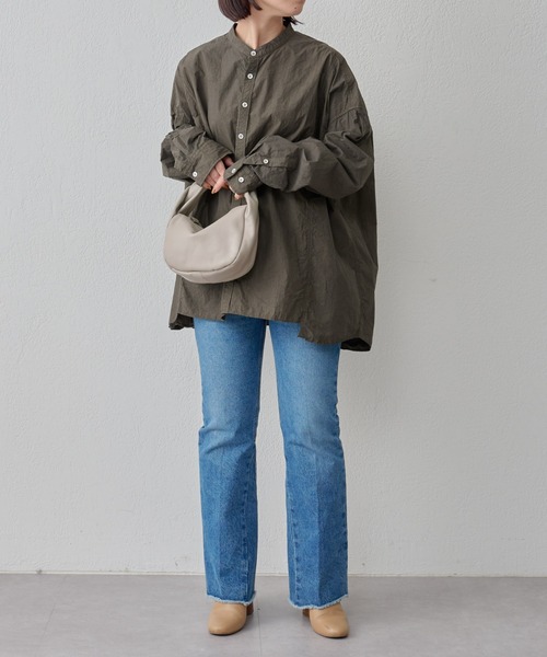 BEARDSLEY（ビアズリー）の「ビッグシャツ：綿100% フロントと脇・袖部分に違うシャツを組み合わせ1つに（シャツ/ブラウス・レディース・カーキ/ホワイト・FREE）」の18枚目の写真