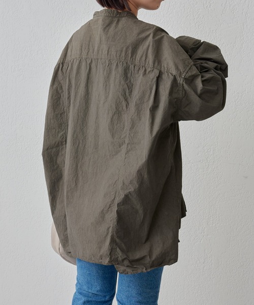 BEARDSLEY（ビアズリー）の「ビッグシャツ：綿100% フロントと脇・袖部分に違うシャツを組み合わせ1つに（シャツ/ブラウス・レディース・カーキ/ホワイト・FREE）」の15枚目の写真