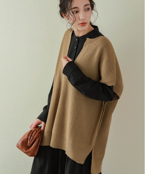 La-gemme（ラジェム）の「【Yukiさんコラボ】キーネックニットベスト（ベスト・レディース・ブラウン/グレイッシュベージュ/ブラック/ホワイト・フリー）」の21枚目の写真