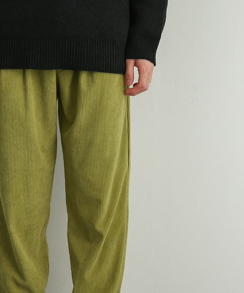 SENSE OF PLACE by URBAN RESEARCH（センスオブプレイスバイアーバンリサーチ）の「コーデュロイタックテーパードパンツ（その他パンツ・メンズ・ブラウン/オリーブ/ブルー/ブラック・LARGE/MEDIUM）」の5枚目の写真