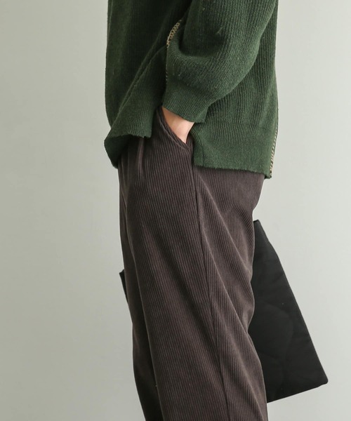 SENSE OF PLACE by URBAN RESEARCH（センスオブプレイスバイアーバンリサーチ）の「コーデュロイタックテーパードパンツ（その他パンツ・メンズ・ブラウン/オリーブ/ブルー/ブラック・LARGE/MEDIUM）」の22枚目の写真