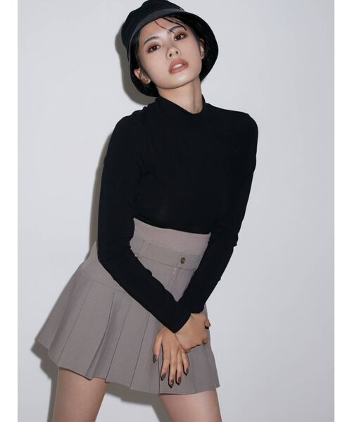 GYDA(ジェイダ)の「BACKレースアップハイネックトップス(Tシャツ/カットソー・レディース・ブラック/オフホワイト・FREE)」の9枚目の写真